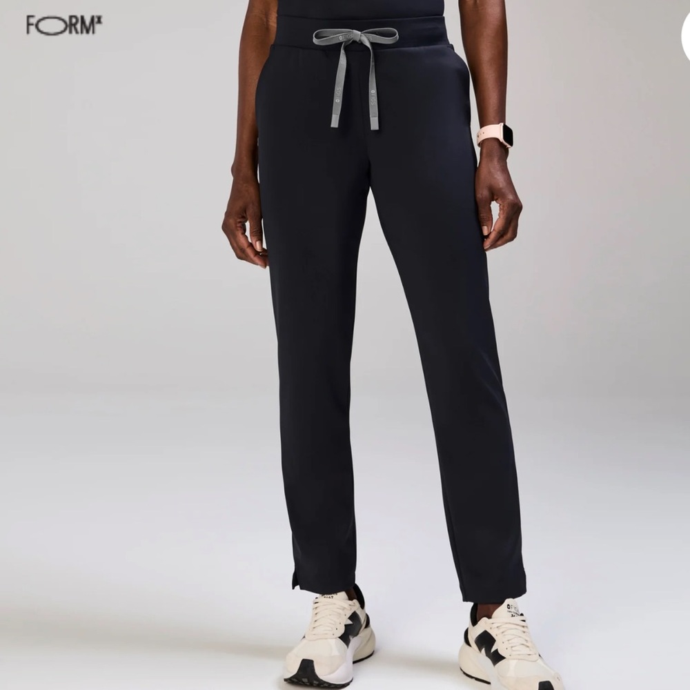 Figs Tena FORMx slim tapered pants Navy